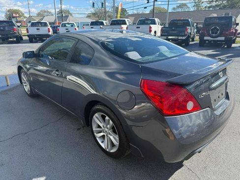 Used 2011 Nissan Altima 2.5 S w/ 2.5S Premium Pkg FWD image 6