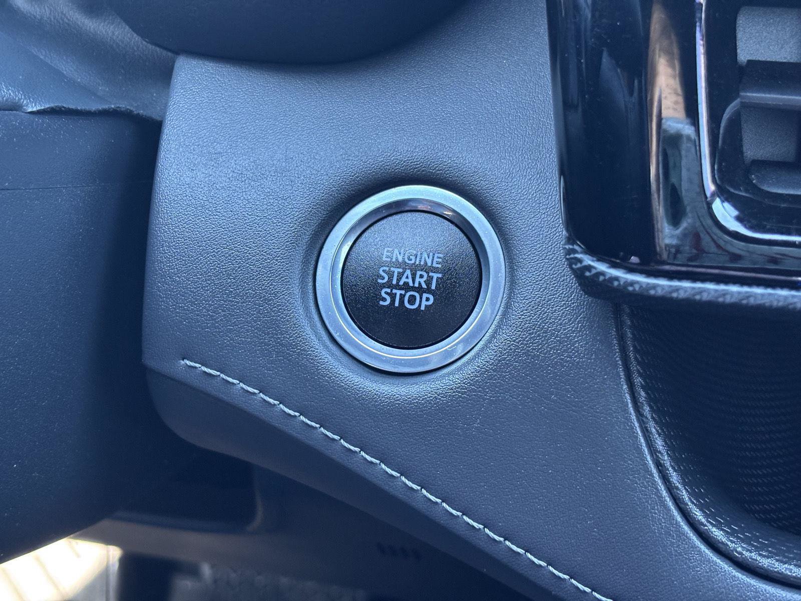 Used 2021 Toyota Highlander XSE AWD/4WD image 31