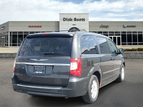 Used 2012 Chrysler Town & Country Touring w/ Entertainment Group #1 image 5