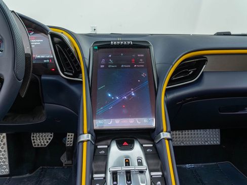 Certified 2024 Ferrari Roma Base image 24