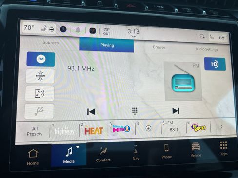 Used 2022 Jeep Grand Cherokee Summit w/ Advanced Protech Group IV image 43