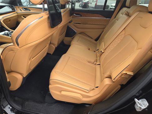 Certified 2025 Jeep Grand Cherokee L Summit image 23