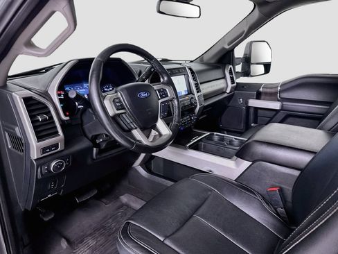 Used 2020 Ford F450 Lariat w/ FX4 Off-Road Package AWD/4WD image 10