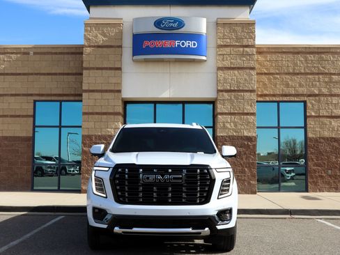 Used 2026 GMC Yukon Denali Ultimate image 3