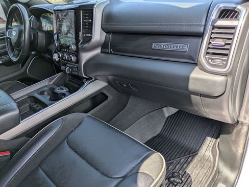 Used 2022 RAM 1500 Laramie AWD/4WD image 30