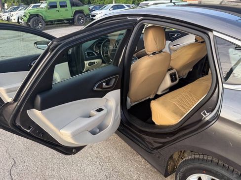 Used 2015 Chrysler 200 C w/ Navigation & Sound Group I FWD image 12