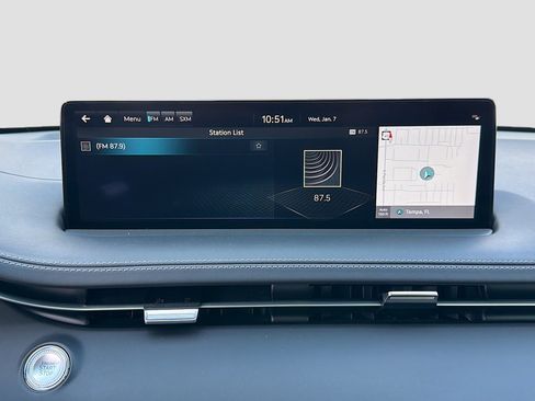 Used 2024 Genesis GV70 2.5T w/ Sport Prestige Package image 32