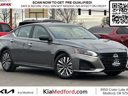 Used 2025 Nissan Altima 2.5 SV