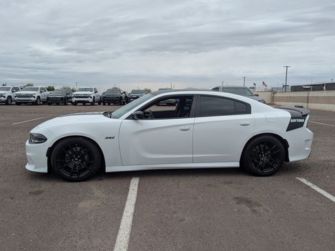 Used 2023 Dodge Charger Scat Pack w/ Daytona Edition Group image 2