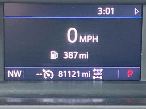 Used 2020 Chevrolet Silverado 1500 LT w/ All-Star Edition image 12