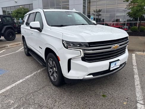 Used 2022 Chevrolet Tahoe LT w/ LT Signature Package AWD/4WD image 7