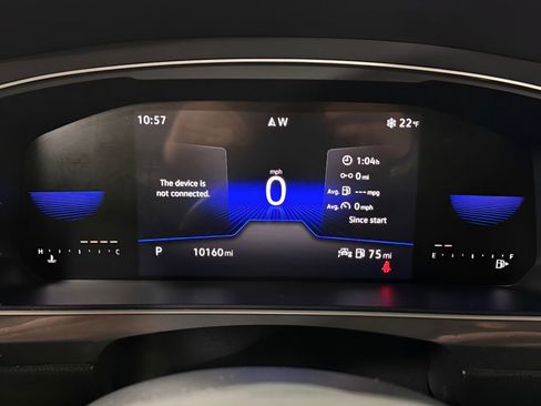 Used 2023 Volkswagen Tiguan SE image 14