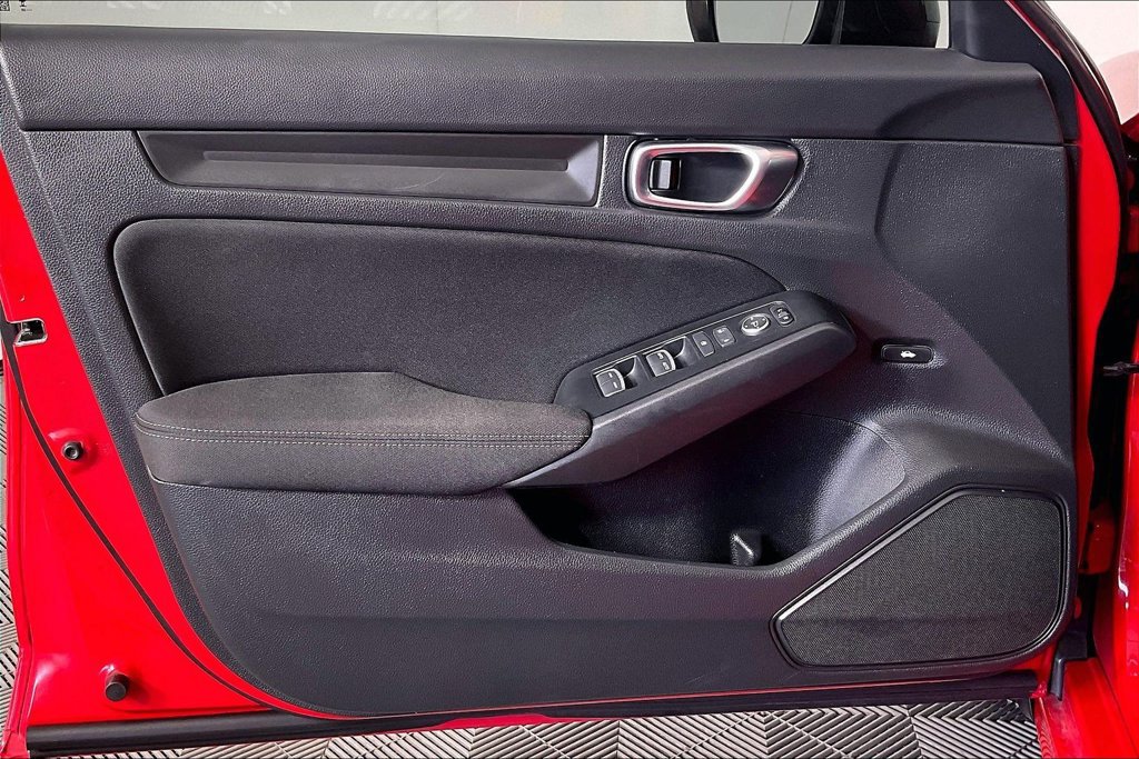 Used 2025 Honda Civic Sport image 19