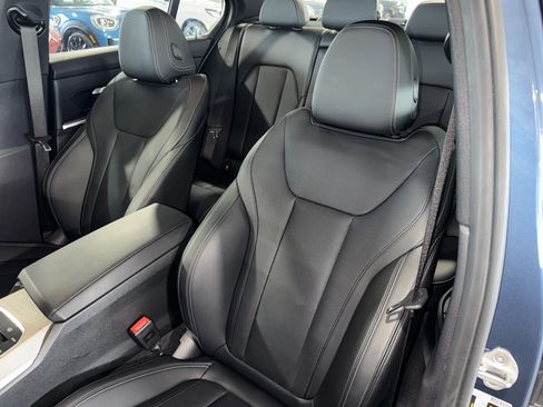 Used 2025 BMW 330i Sedan RWD image 33