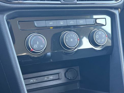 Certified 2025 Volkswagen Taos S image 15