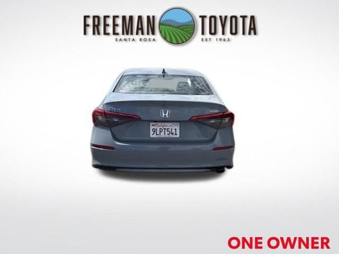 Used 2024 Honda Civic Sport image 5