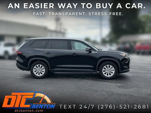 Used 2026 Toyota Grand Highlander FWD image 2