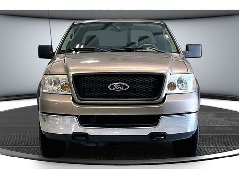 Used 2005 Ford F150 XL AWD/4WD image 4