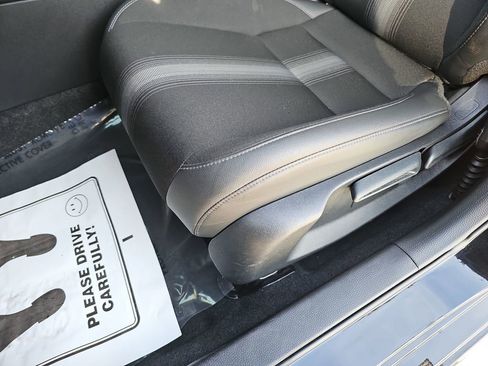 Used 2024 Honda Civic Sport image 32