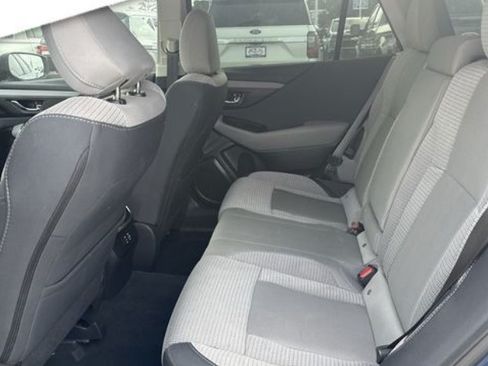 Used 2024 Subaru Outback Premium AWD/4WD image 10