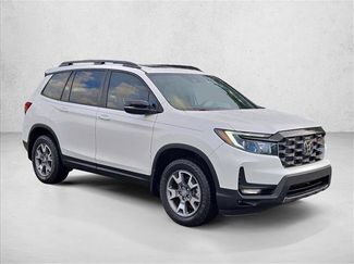 Used 2023 Honda Passport TrailSport video 3