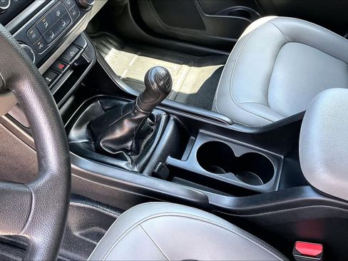 Used 2017 GMC Canyon SL RWD image 17