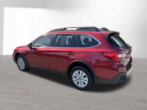 Used 2018 Subaru Outback 2.5i Premium w/ Protection Package #1 AWD/4WD image 5
