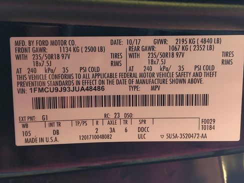 Used 2018 Ford Escape Titanium AWD/4WD image 33