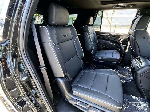 Used 2024 Cadillac Escalade Sport w/ LPO, ONYX Package AWD/4WD image 18