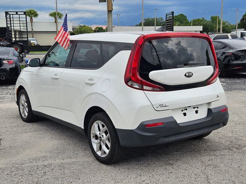Used 2021 Kia Soul S FWD image 6