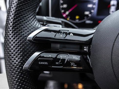 Used 2023 Mercedes-Benz C 300 4MATIC Sedan image 14