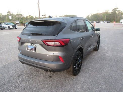 Used 2024 Ford Escape ST-Line Elite w/ Premium Technology Package AWD/4WD image 5