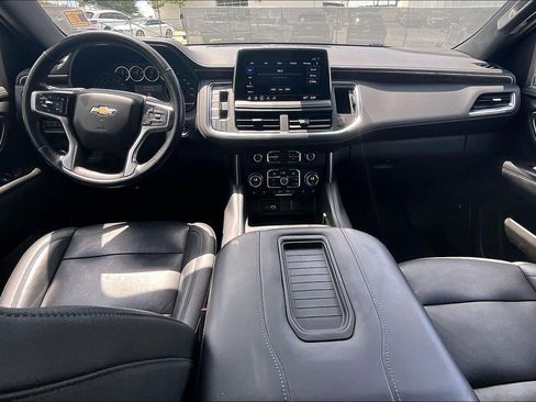 Used 2021 Chevrolet Tahoe LT w/ LT Signature Plus Package AWD/4WD image 15