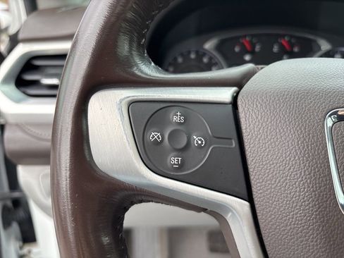 Used 2018 GMC Acadia SLT AWD/4WD image 30