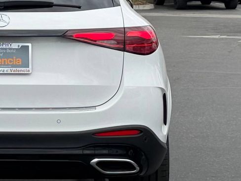 New 2026 Mercedes-Benz GLC 300 image 12