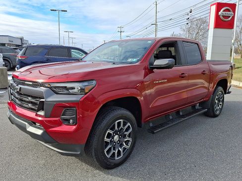 Used 2023 Chevrolet Colorado LT w/ LT Convenience Package III image 4