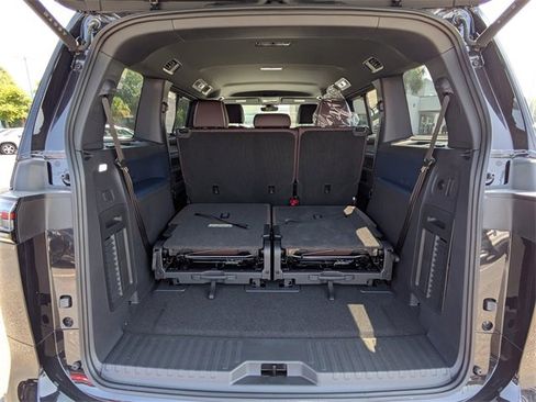 New 2025 Volkswagen ID. Buzz Pro S image 12