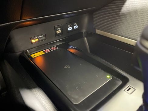 Certified 2025 Toyota Camry SE image 30