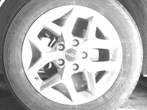 Used 2025 Kia Soul LX w/ LX Technology Package image 12