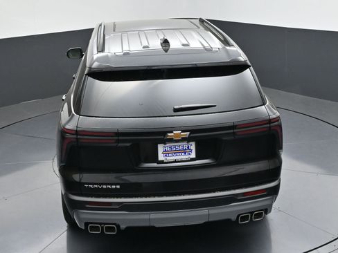 New 2026 Chevrolet Traverse LT w/ Sun and Wheel Package FWD image 51
