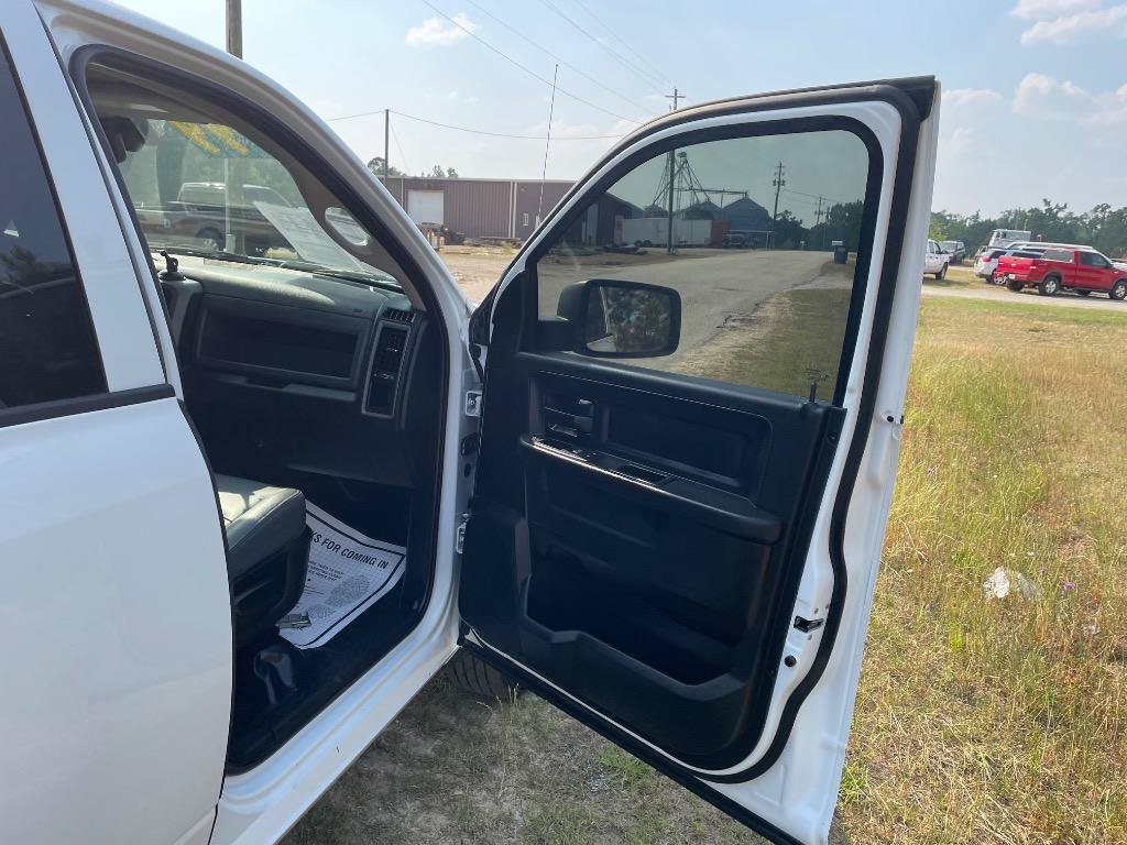 Used 2019 RAM 1500 Tradesman AWD/4WD image 11
