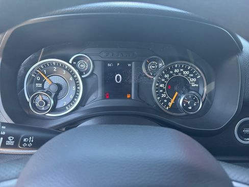 Used 2022 RAM 1500 Tradesman AWD/4WD image 12