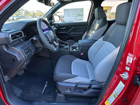 New 2025 Toyota Tacoma TRD Off-Road image 18