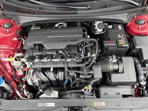 Used 2024 Hyundai Elantra SEL w/ Convenience Package image 28