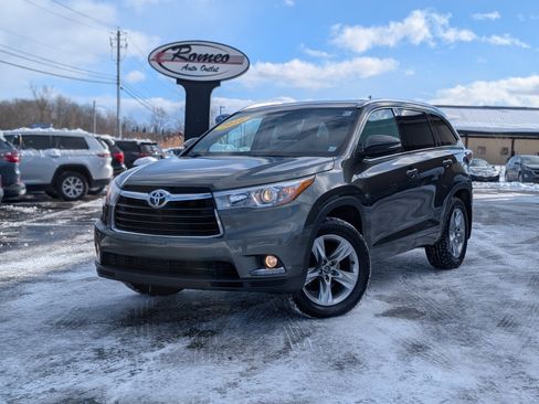 Used 2016 Toyota Highlander Limited image 1