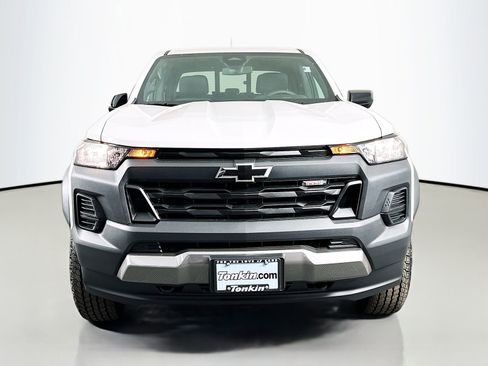 New 2026 Chevrolet Colorado Trail Boss AWD/4WD image 2