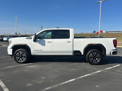 Used 2023 GMC Sierra 2500 AT4 w/ AT4 Premium Plus Package image 5