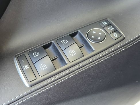 Used 2018 Tesla Model S 75D image 17