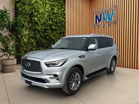 Used 2020 INFINITI QX80 Luxe w/ Proassist Package AWD/4WD image 3