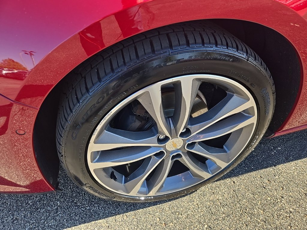 Used 2019 Chevrolet Malibu Premier w/ Sun and Wheel Package FWD image 15